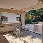 Adana Hekimköy villa sitesinde yapılan tadilat kapsamında Ytong gazbeton duvar örme çalışması ve profesyonel işçilik